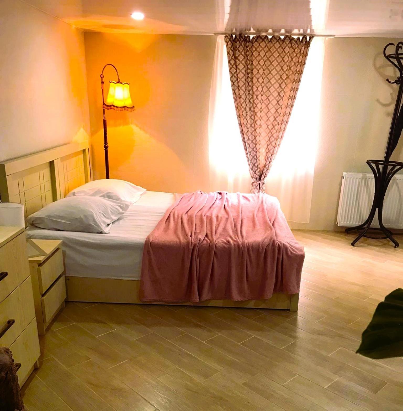 Apartment 19 Koetaisi Buitenkant foto